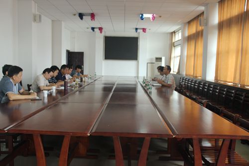 免费av影片
总会计师王建鸿一行到我院调研